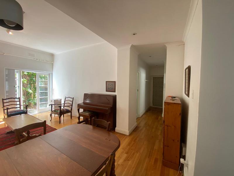 To Let 1 Bedroom Property for Rent in Tamboerskloof Western Cape